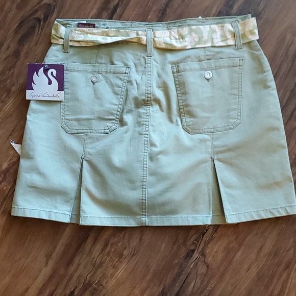 NWT Gloria Vanderbilt Sage Green Skirt - Picture 5 of 5